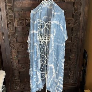 Modena Blue Tie-Dye Kimono